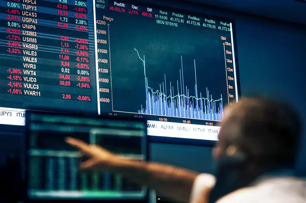 Bolsa brasileira voltará a fechar às 17h a partir de 13 de março
