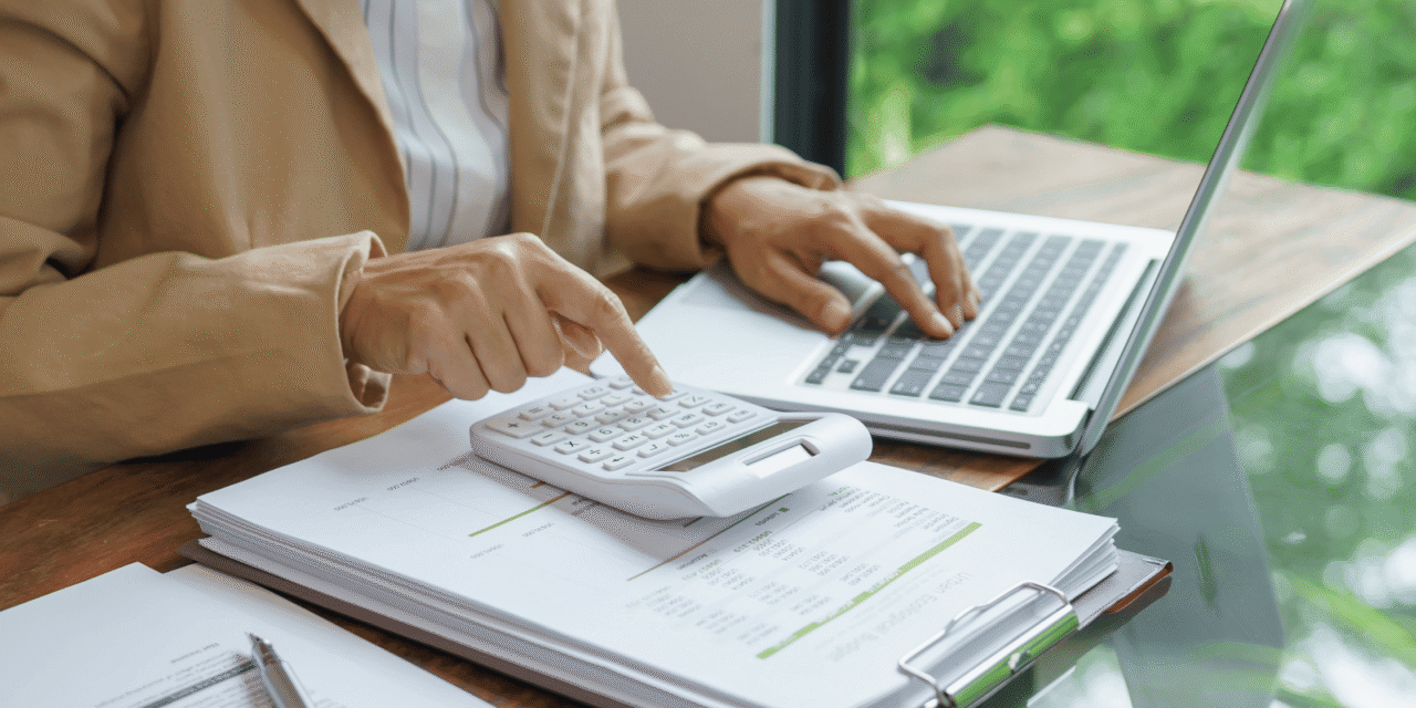 7 motivos para usar uma calculadora de Imposto de Renda para investimentos